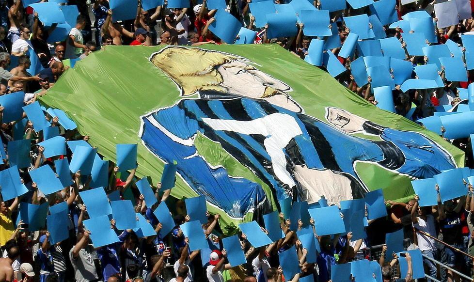 Curva Nord, ancora uno spettacolo ma attenta al sociale 