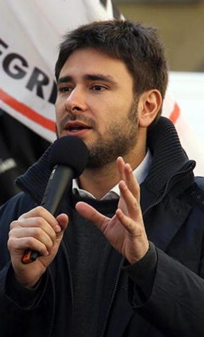 Venerdì M5s fa festa e chiama Di Battista 