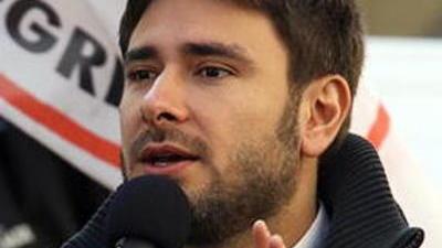 Venerdì M5s fa festa e chiama Di Battista