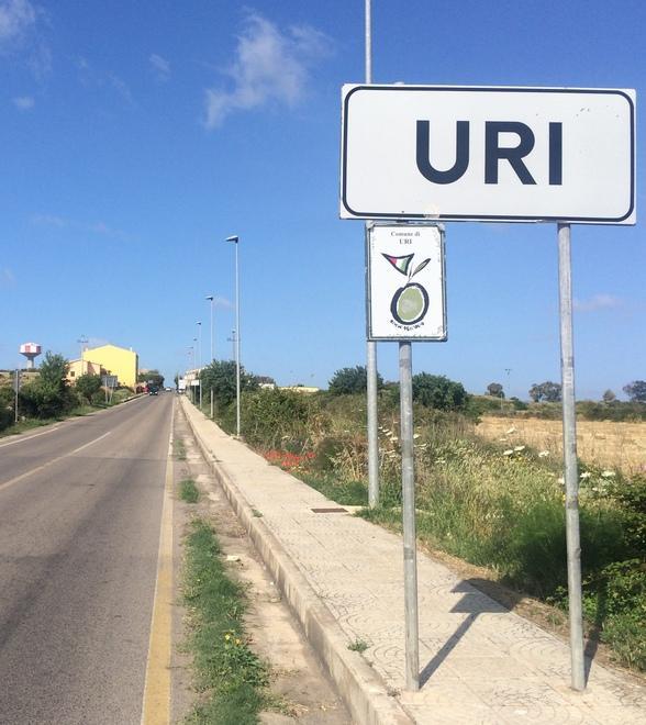 Uri, corsa a tre per rilanciare il paese 