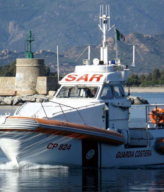 Soccorse da una motovedetta due turiste tedesche in canoa