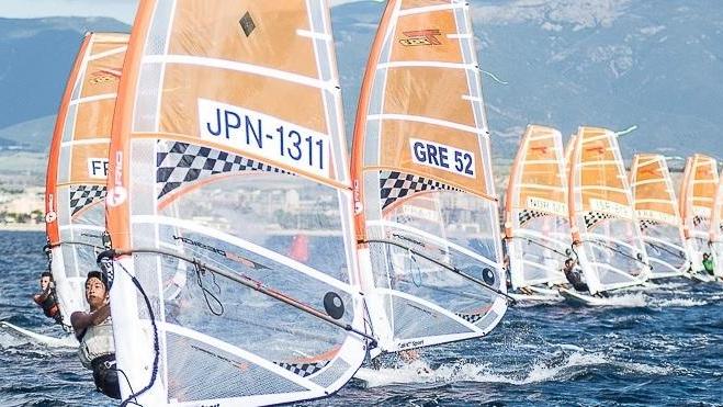 Grande windsurf in Gallura le super sfide a Coluccia
