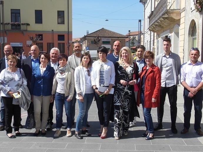 Gli esuli di Forza Italia appoggiano il centrosinistra 