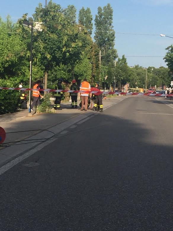 Correggio, case evacuate per una fuga di gas