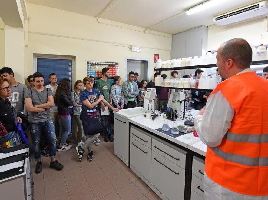 Alternanza scuola-lavoro col Gruppo Lapi 