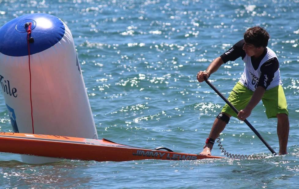 A colpi di pagaia avanza in Europa il talento del Sup Riccardo Rossi