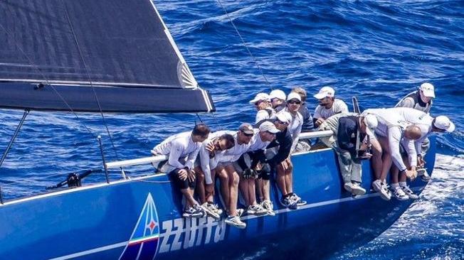 C’è anche Azzurra al via delle regate del circuito Tp52