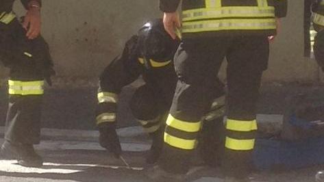 Puzzo di gas, colpa di un pozzetto