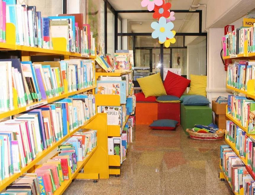 La biblioteca va in piazza