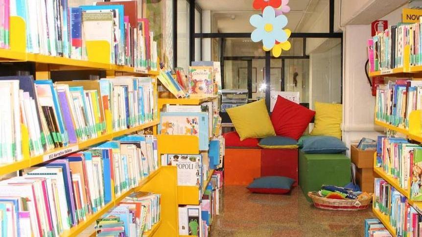 La biblioteca va in piazza