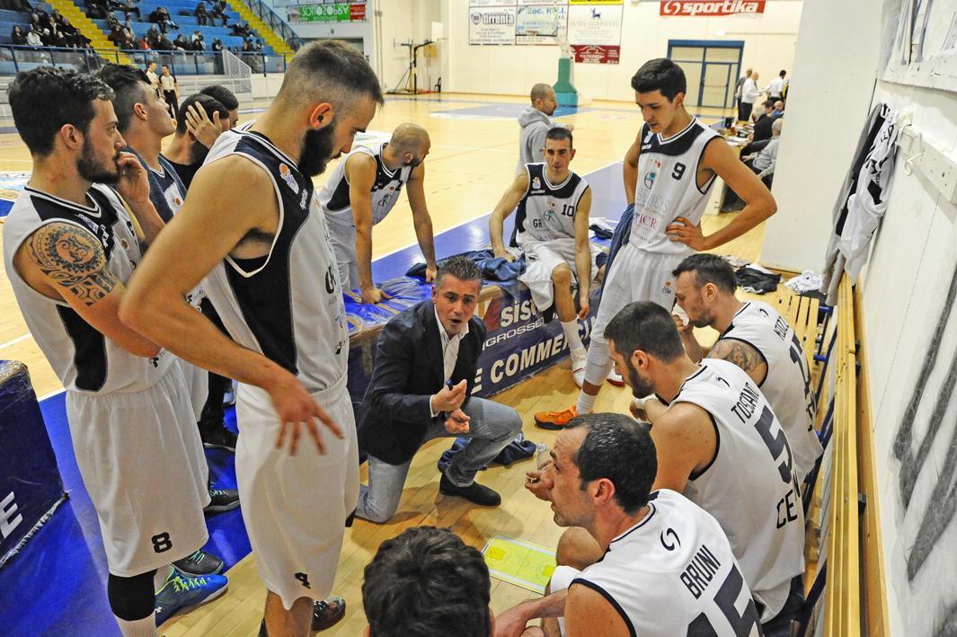 Federico Campanella con la squadra