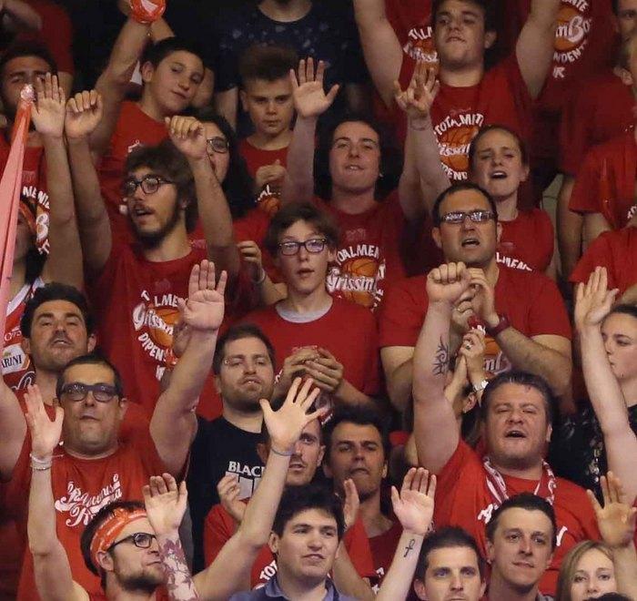 Anche stasera il bigi “all red”