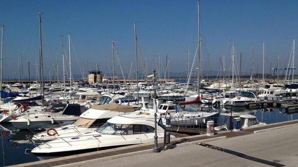 L'attracco di Marina di Scarlino