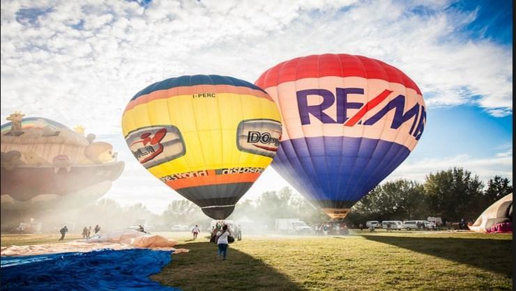 All'ippodromo La Ghirlandina mongolfiere dall'Europa per la prima edizione di VOLIAMO