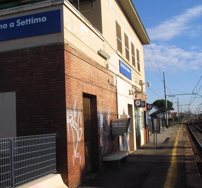 Evadono dal container dove erano ai domiciliari 