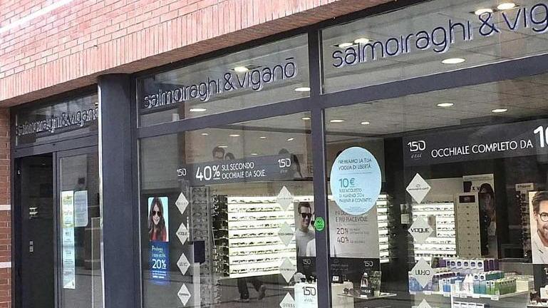 Ormai è accanimento, svaligiata la catena di ottica
