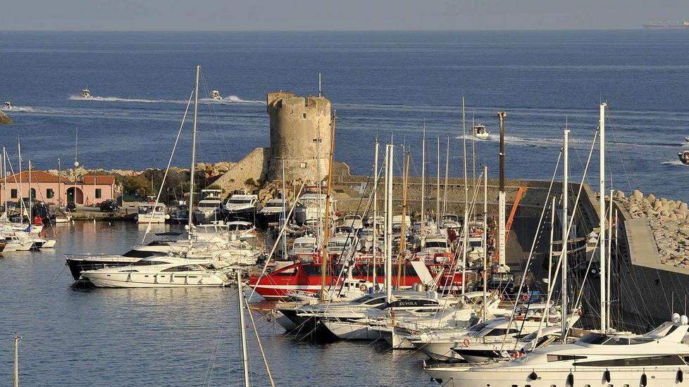 Porto, il Comune si affida a un legale