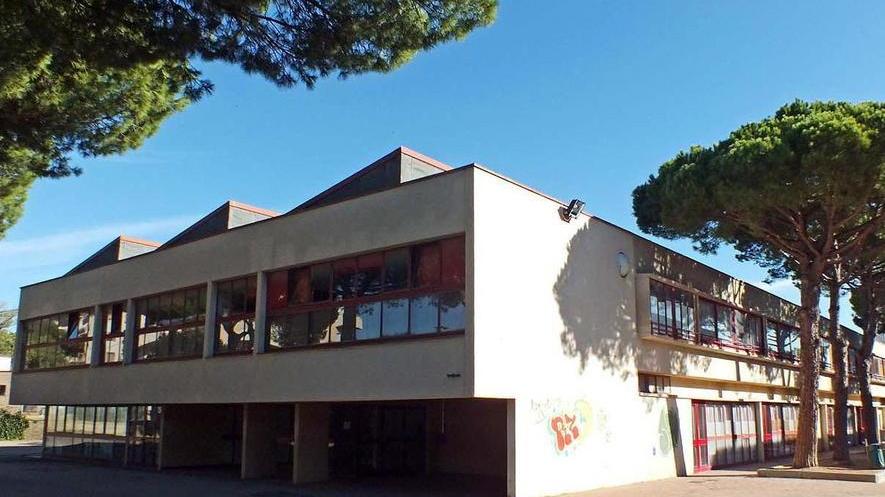 Elementari, restano i problemi al tetto