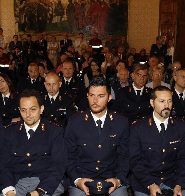 Più furti in casa e rapine meno violenze e minacce 