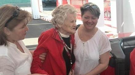 E nonna Ida a 103 anni è sfrecciata sulla Ferrari