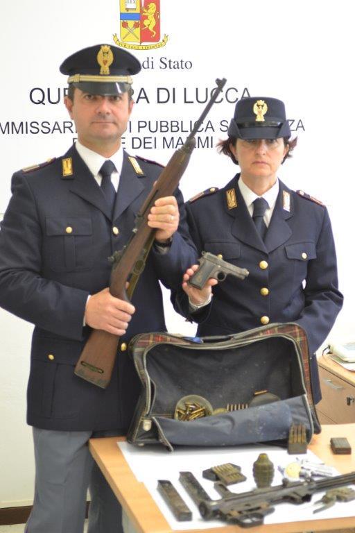 Le armi recuperate dalla polizia