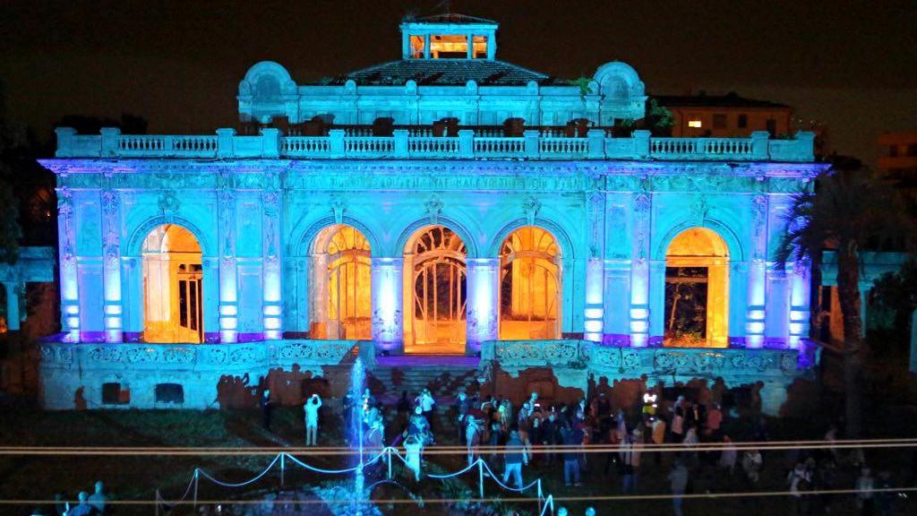 Lo splendore delle Terme del Corallo illuminate (Repetti - Pentafoto)