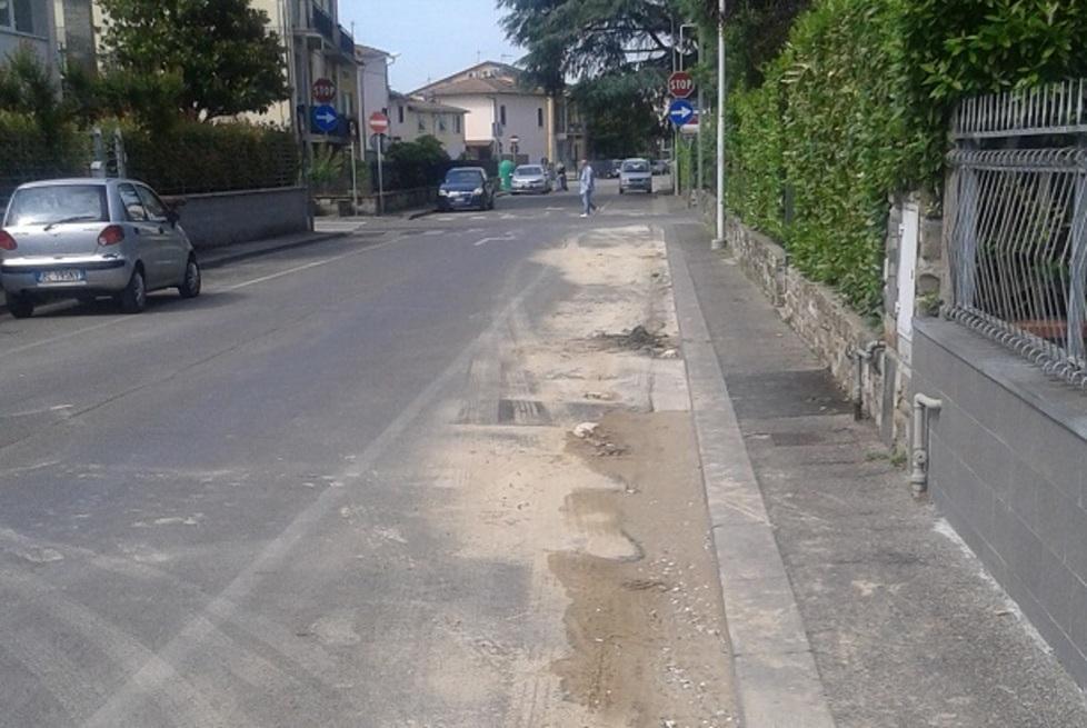  Toppe fatte male sull’asfalto: ditte multate