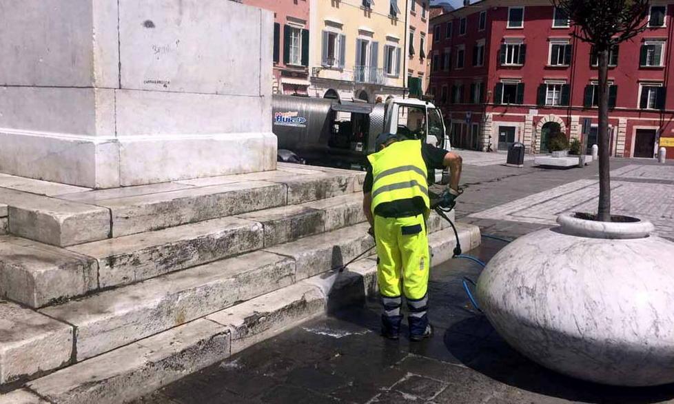 Polemica per il lavaggio della Beatrice