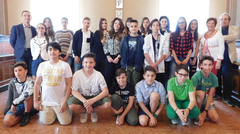 Duecento ragazzi, un coro 