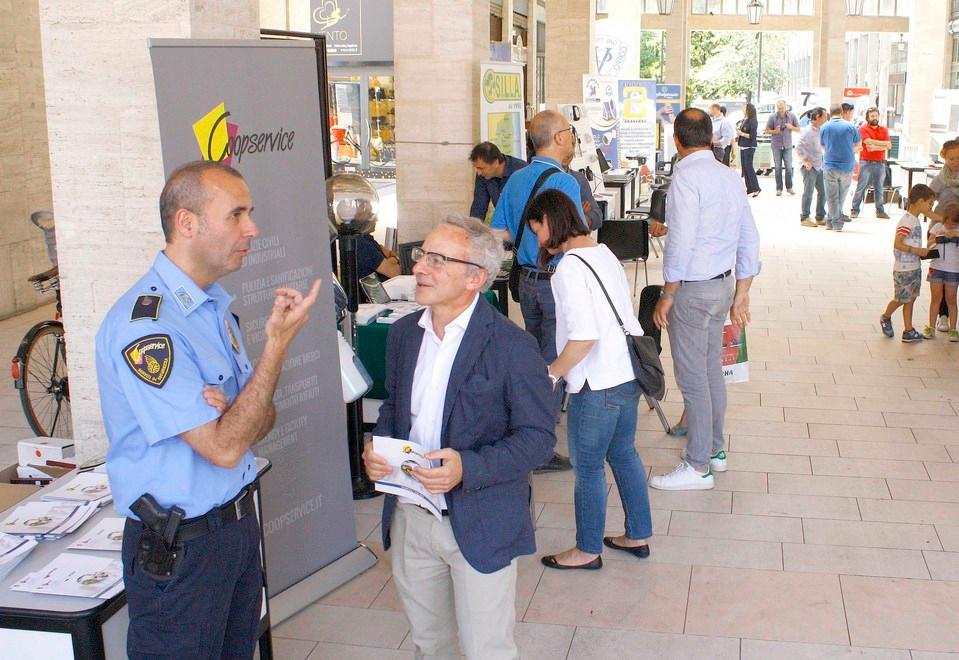 Ferrara, la paura ‘blinda’ le case 