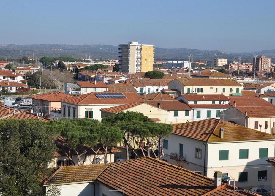 Una veduta dall'alto di Cecina (Foto Michele Falorni/Silvi)