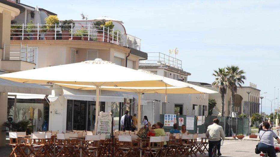 Bar Orsi: «Giusto cambiare volto al lungomare»