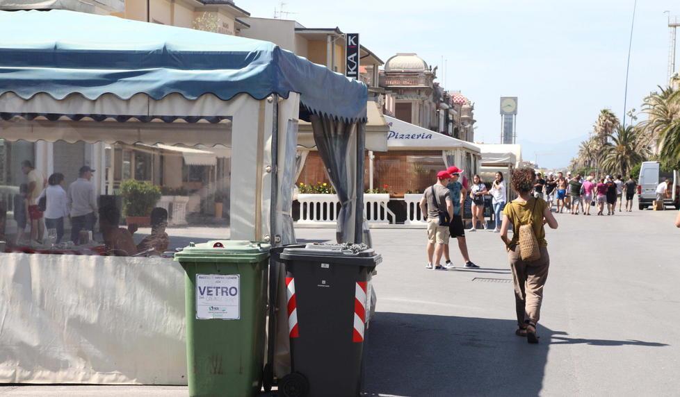 Verande: nessun rinvio In arrivo multe e rimozioni 