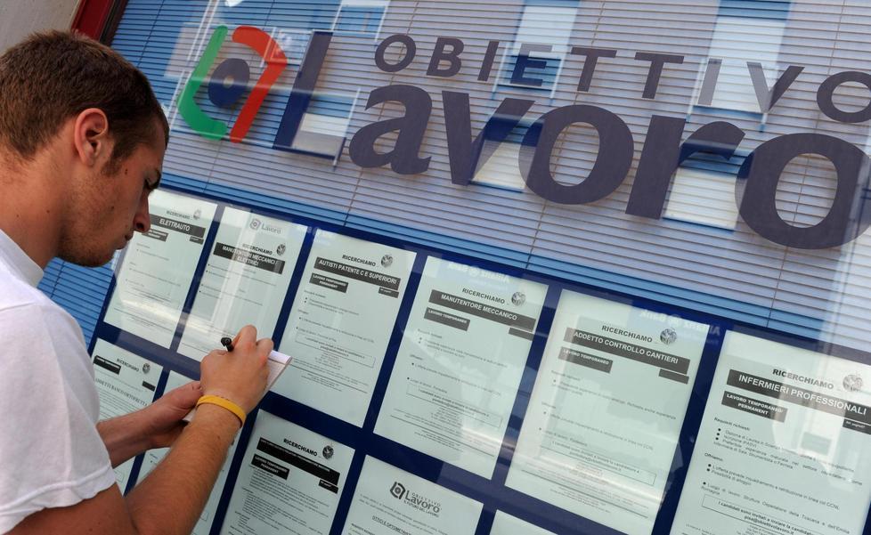 Povertà, 168mila euro per le famiglie in difficoltà 