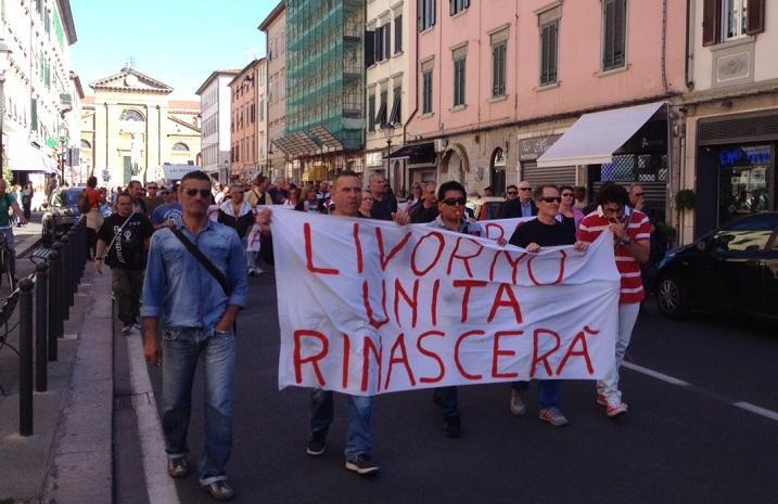 Il corteo in via Magenta