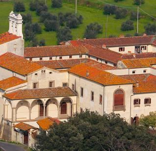 “Cimici dei letti”, richiedenti asilo alla Villa del Palco