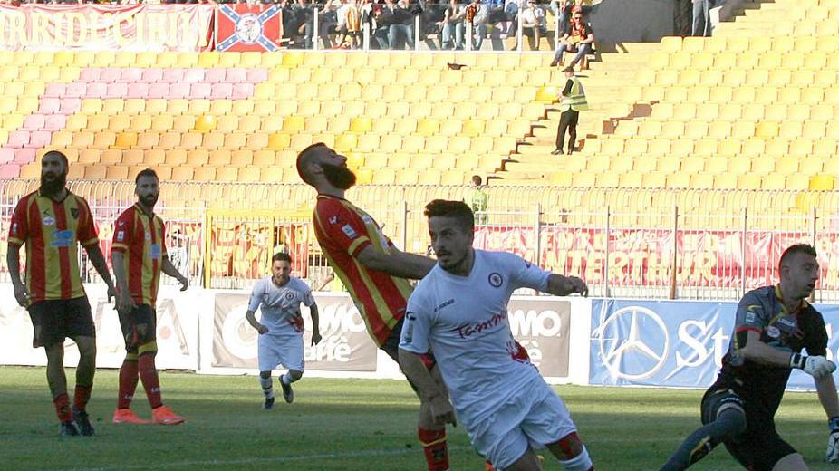 La finale sarà con il Foggia, che concede il bis nel derby