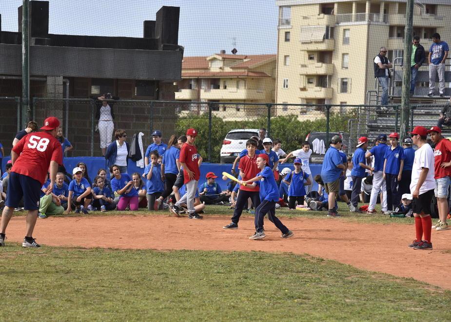 Festa del baseball Grande passione per 466 bambini 