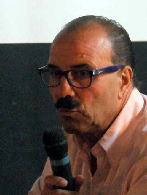 Mozione di sfiducia contro Mori 