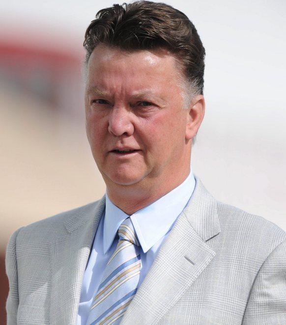Louis Van Gaal Vs Mourinho «Mi ha accoltellato alle spalle»