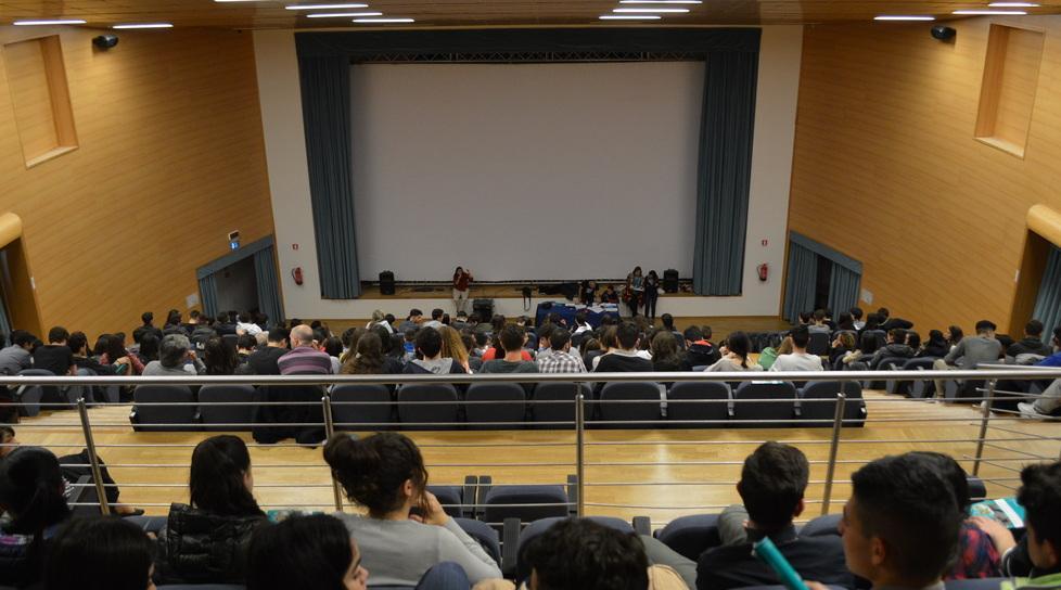 Scuola contro bullismo e omofobia 