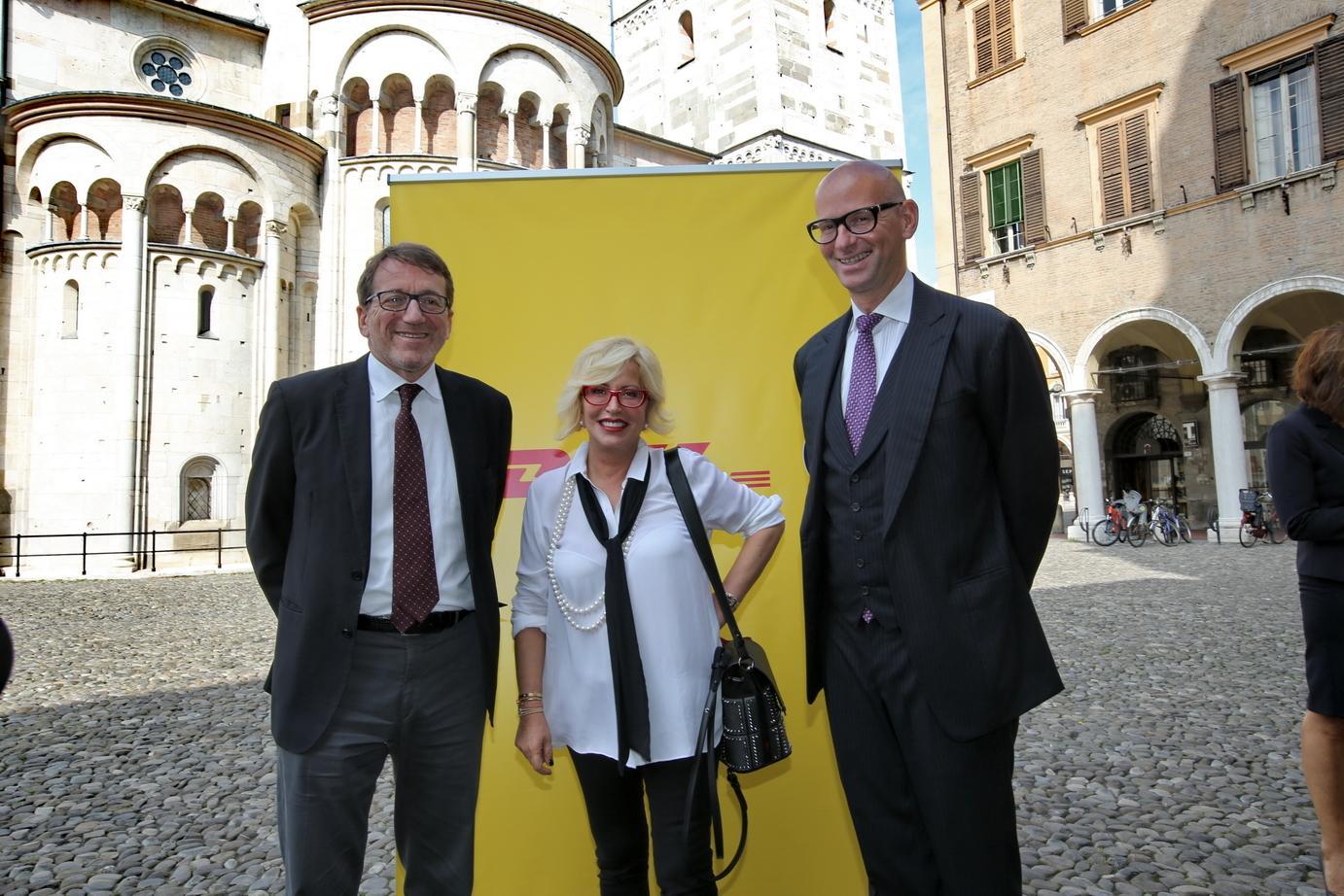 La Pedrini con Nobis e il sindaco