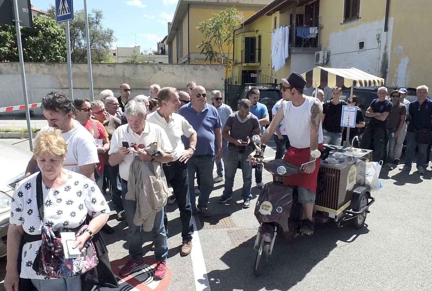 Centinaia in fila davanti al Pisa Point: sale la febbre per la finale playoff di Lega Pro