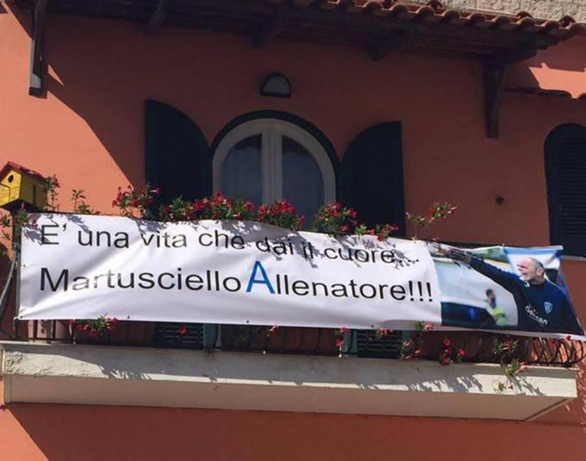 A Ischia tutti pazzi per Giovanni