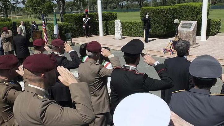Camp Darby ricorda i caduti in guerra