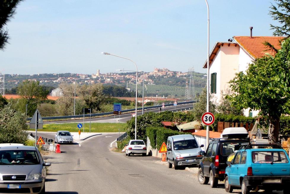 Dissuasori e strisce pedonali più sicurezza ai Polveroni 