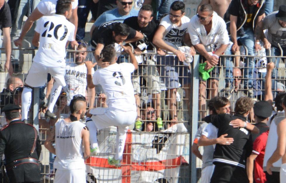 La festa dei blancos Entro giugno la nuova Lega Pro 