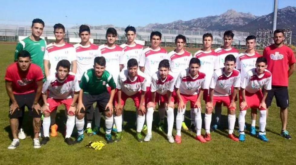 Calcio, l’Oristanese vince il torneo Muzzetto 