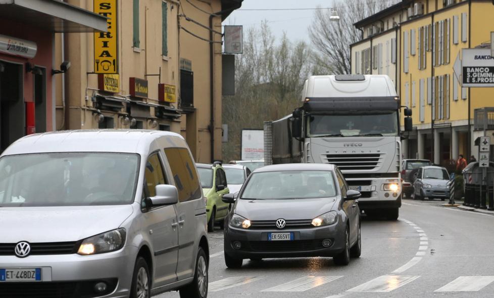S.Damaso e S.Donnino, furti e petizioni contro il traffico