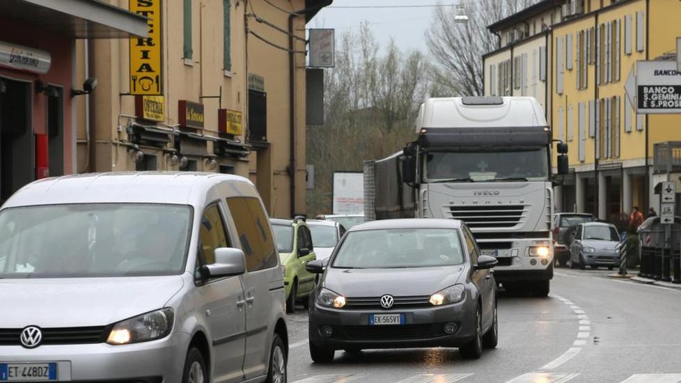 S.Damaso e S.Donnino, furti e petizioni contro il traffico